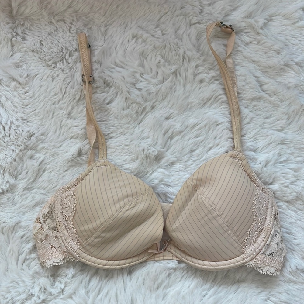 H&M pinstriped bra 32A